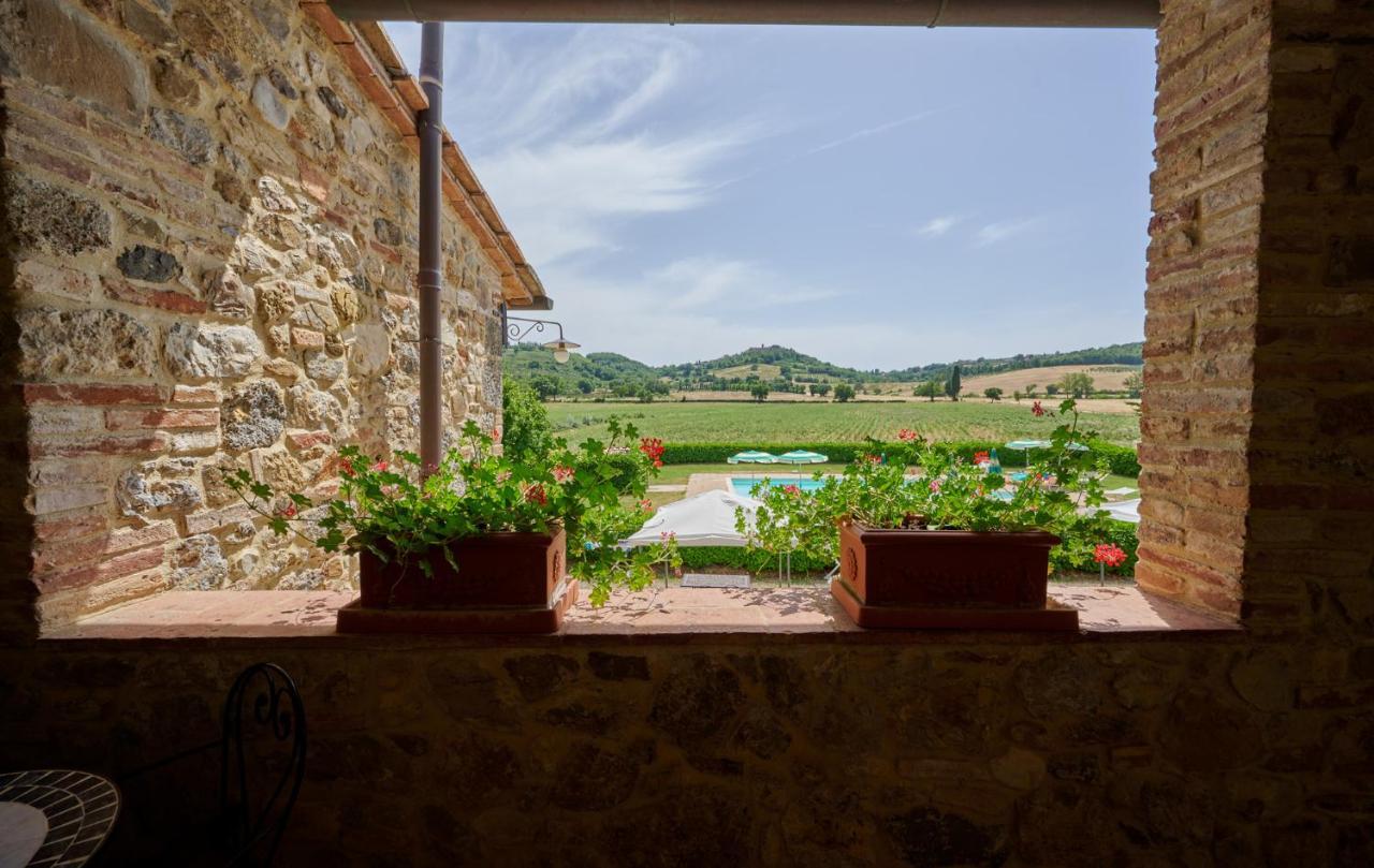 Agriturismo La Peschiera Casole d'Elsa Bagian luar foto