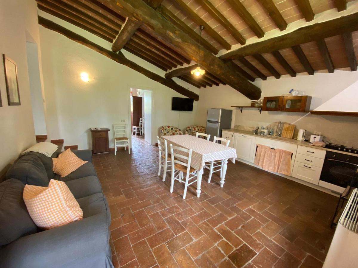 Agriturismo La Peschiera Casole d'Elsa Bagian luar foto