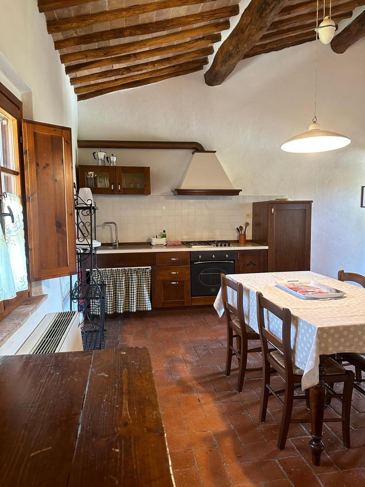 Agriturismo La Peschiera Casole d'Elsa Bagian luar foto