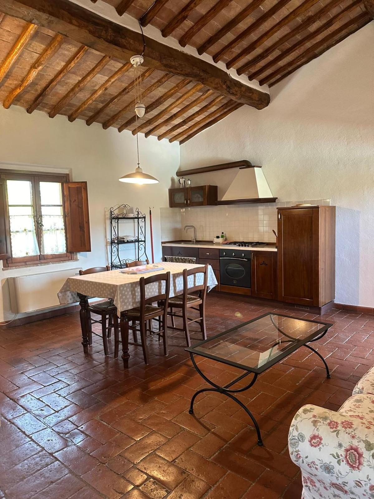 Agriturismo La Peschiera Casole d'Elsa Bagian luar foto