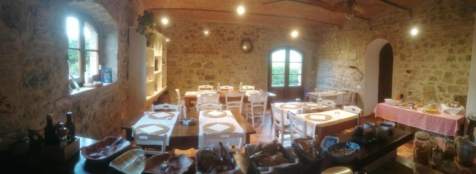 Agriturismo La Peschiera Casole d'Elsa Bagian luar foto