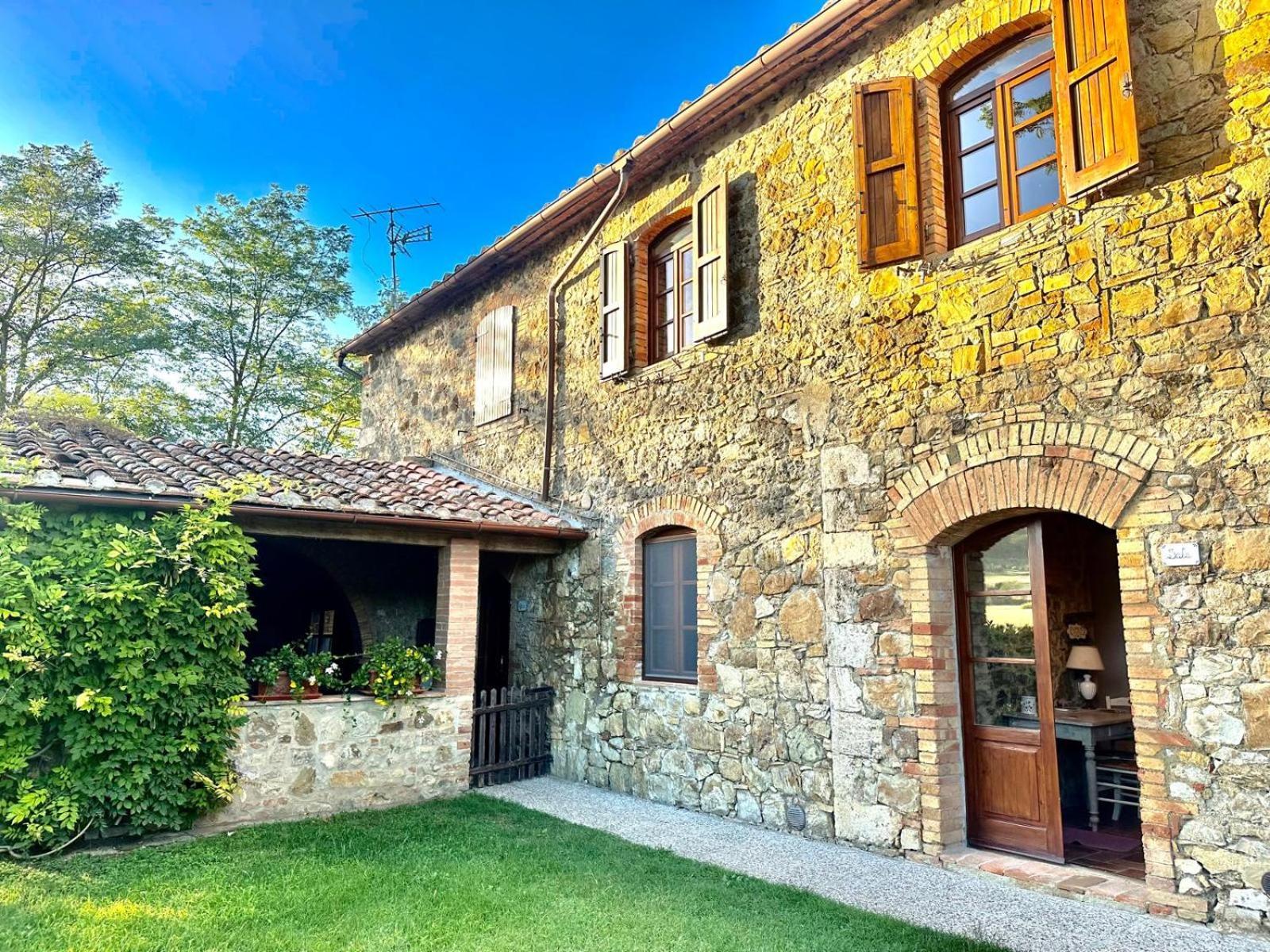 Agriturismo La Peschiera Casole d'Elsa Bagian luar foto