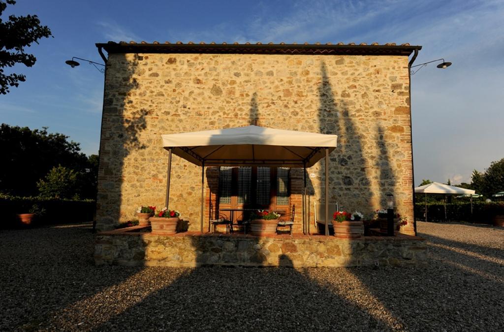 Agriturismo La Peschiera Casole d'Elsa Bagian luar foto