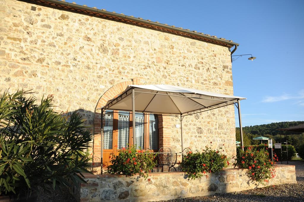 Agriturismo La Peschiera Casole d'Elsa Bagian luar foto