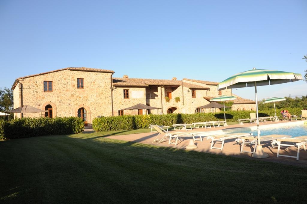 Agriturismo La Peschiera Casole d'Elsa Bagian luar foto