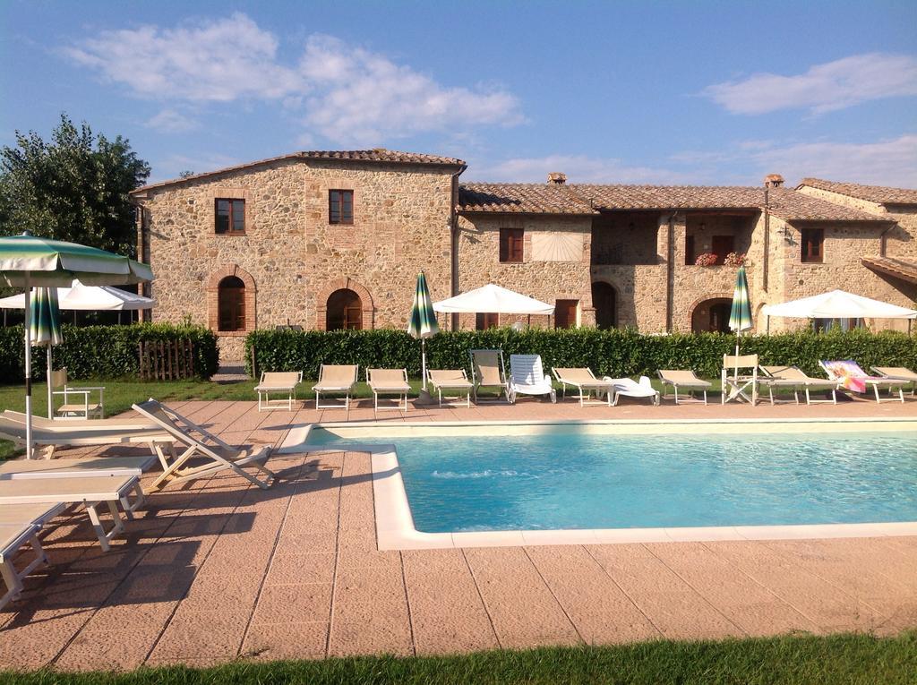 Agriturismo La Peschiera Casole d'Elsa Bagian luar foto